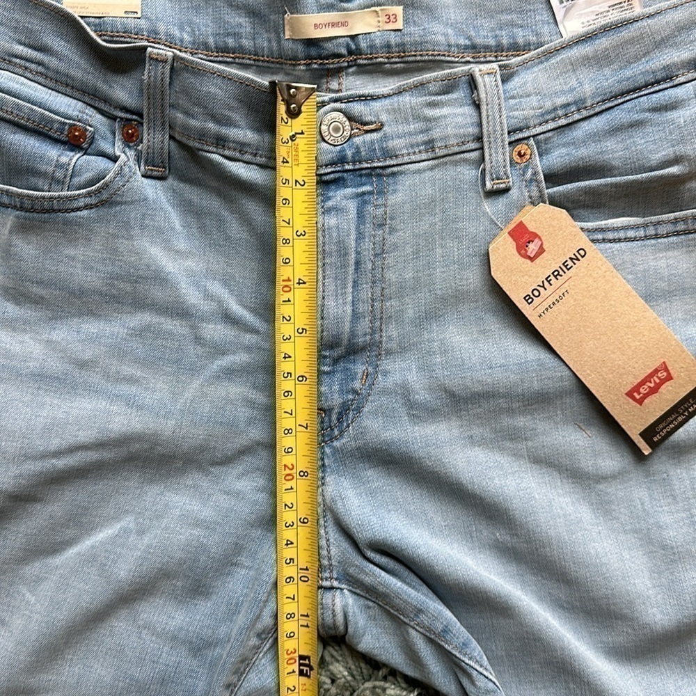 Levi's Light Wash Boyfriend Jean Size 16 NWT - Picture 12 of 12